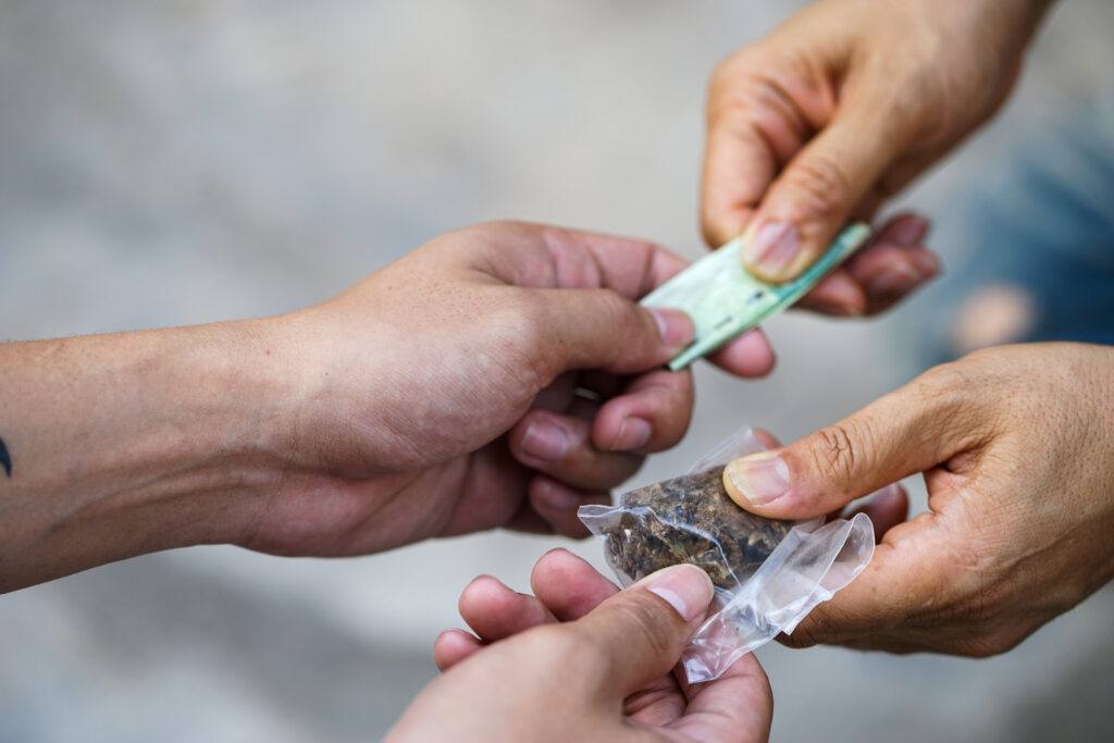 Texas Laws & Punishments for Drug Possession & Trafficking